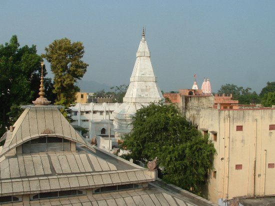 Ma Anandamayee Ashram